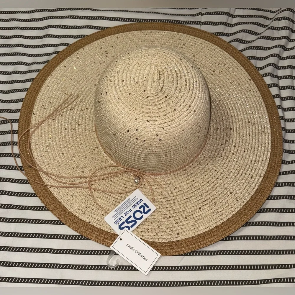 Lot of 2 Women’s Wide Brim Straw Sun Hats Chin Strap Beach Summer;NWT/New no tag - Picture 3 of 6